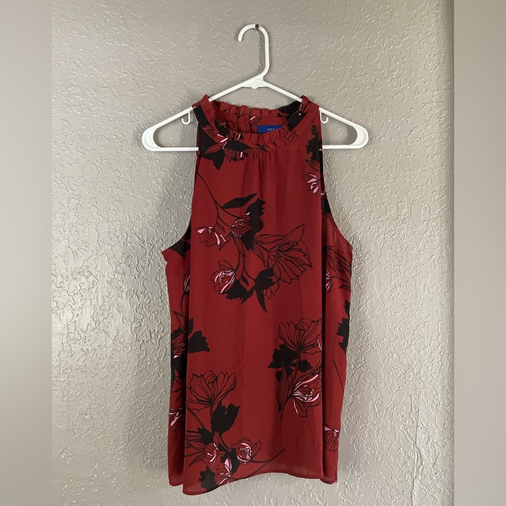 🧹Women’s APT.9 Sleeveless Blouse Size XL🧹